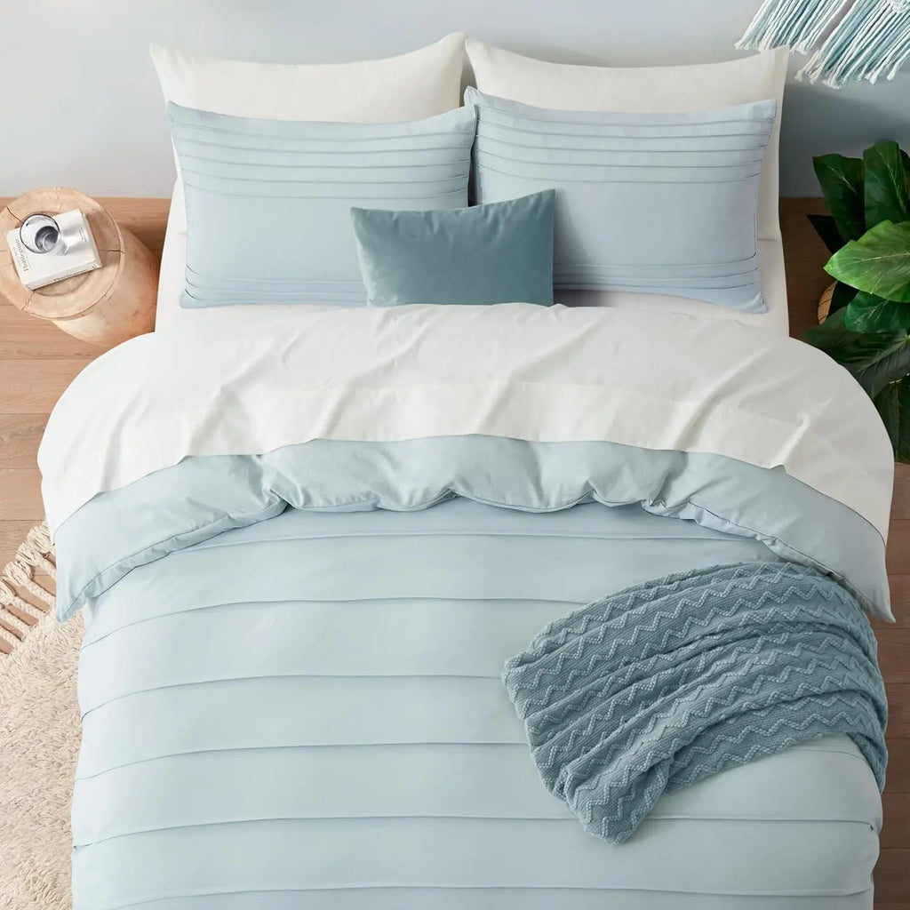 Oli Anderson Pleated Duvet Cover - 3 Piece Set