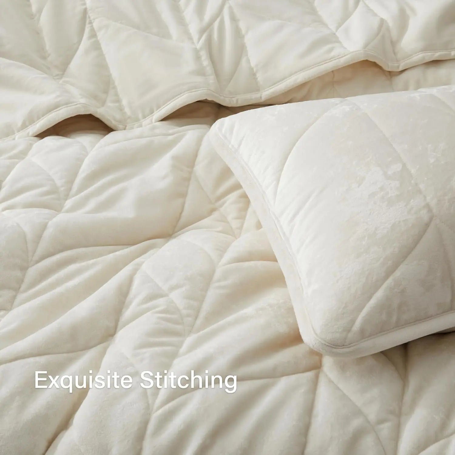 Oli Anderson Velvet Reversible Quilt Set - 3 Piece