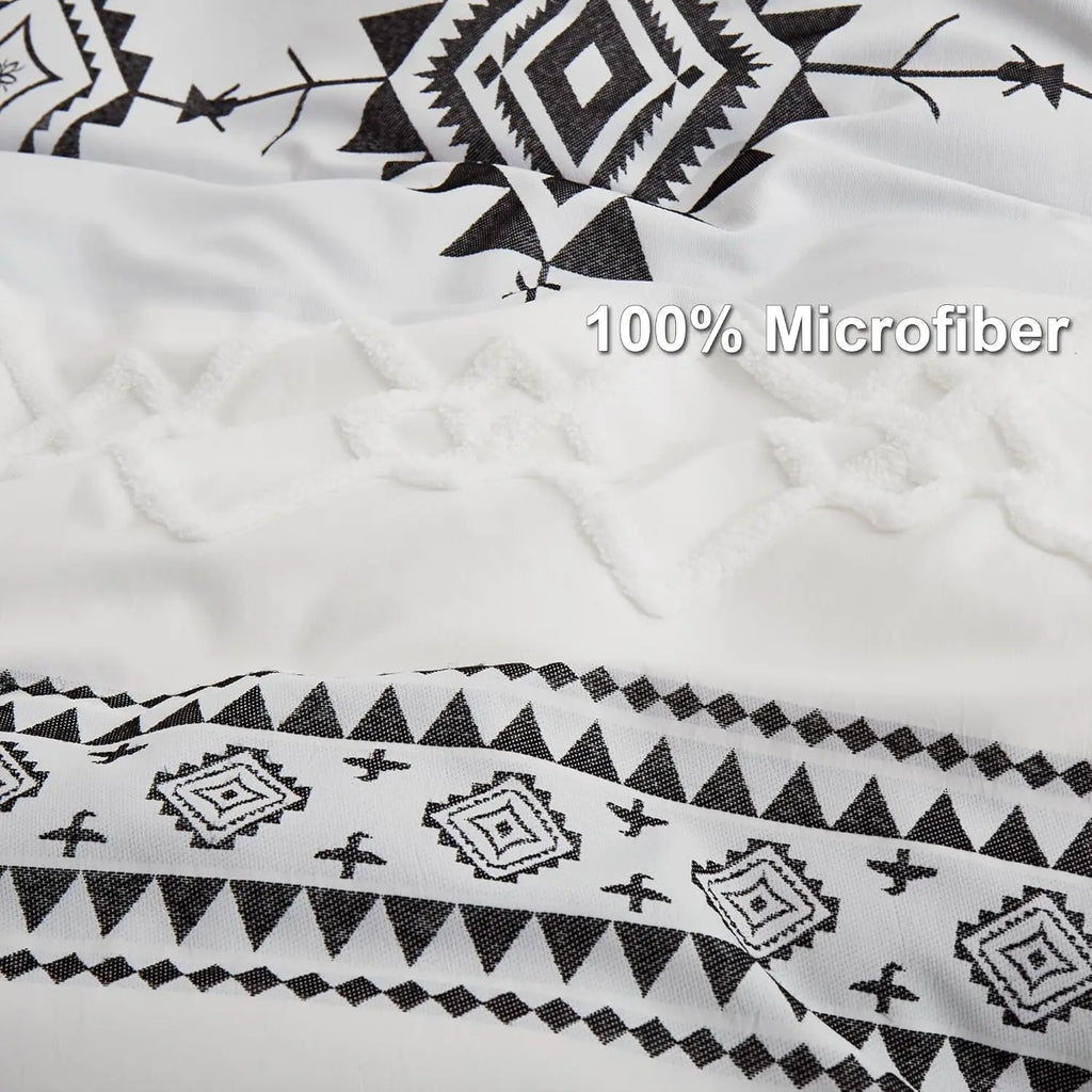 Oli Anderson Boho Tufted Duvet Cover - 3 Piece Set