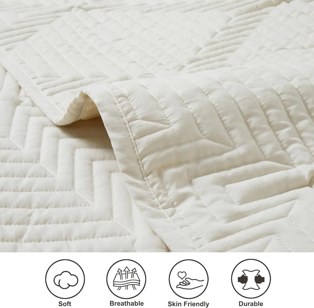 Oli Anderson Quilt Set - 3 Piece Lightweight Bedspread