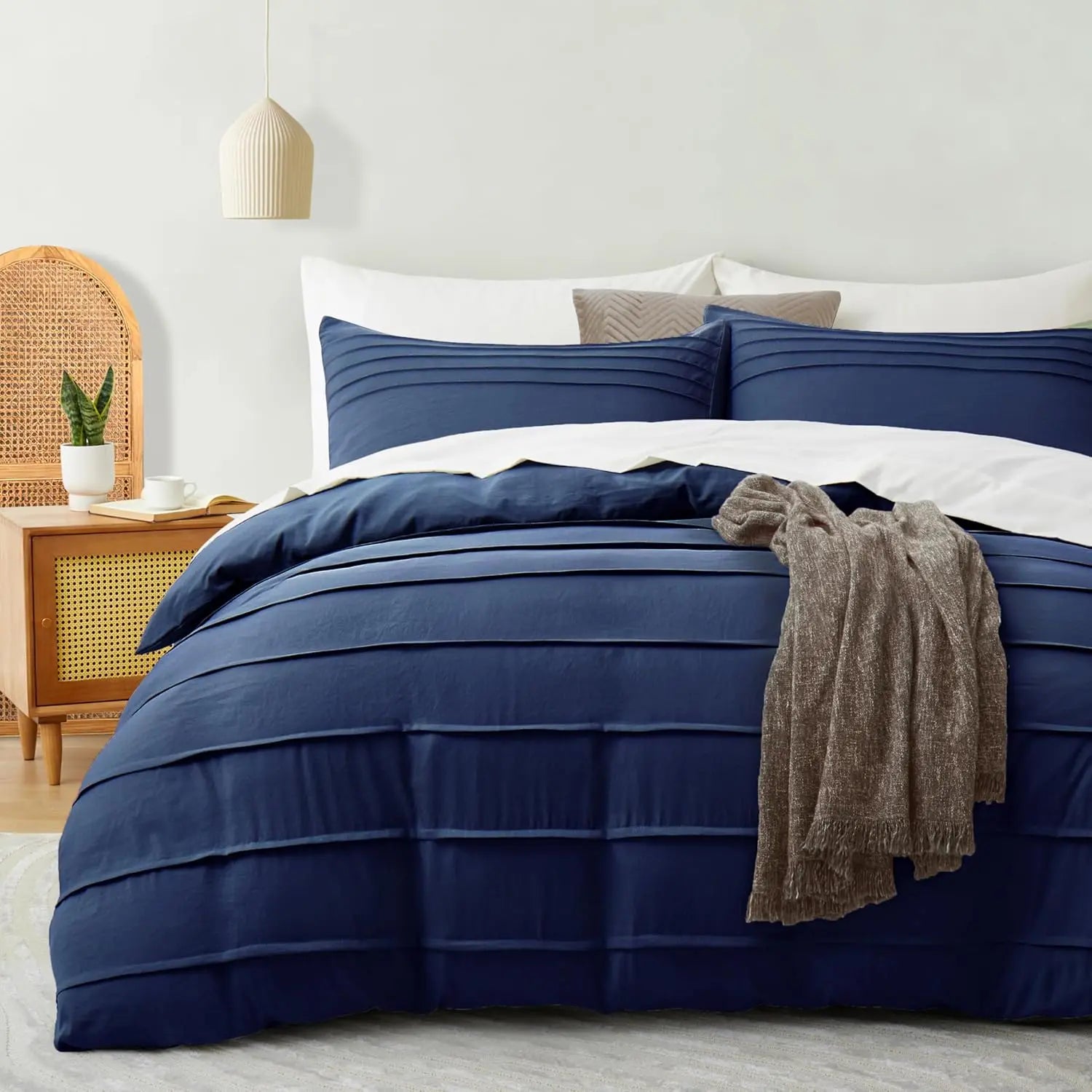 Oli Anderson Pleated Duvet Cover - 3 Piece Set