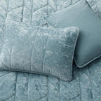 Oli Anderson Velvet Reversible Quilt Set - 3 Piece