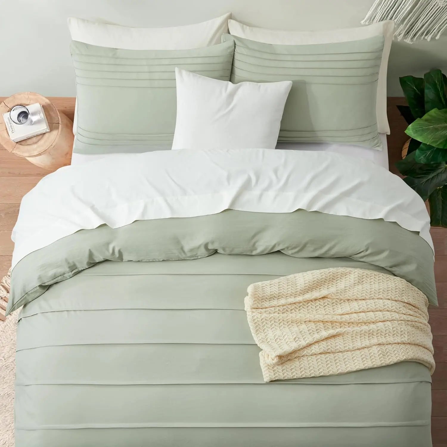 Oli Anderson Pleated Duvet Cover - 3 Piece Set