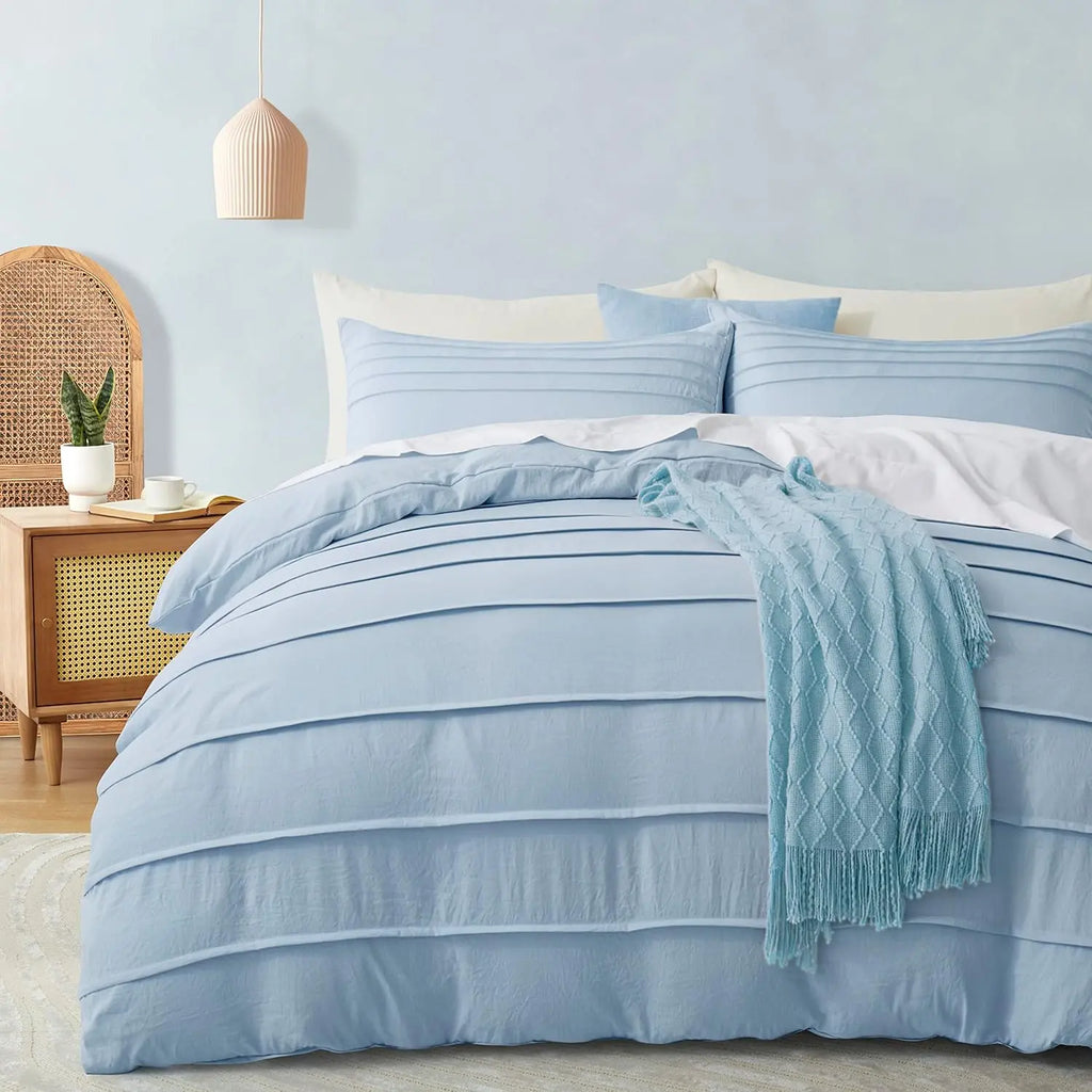 Oli Anderson Pleated Duvet Cover - 3 Piece Set