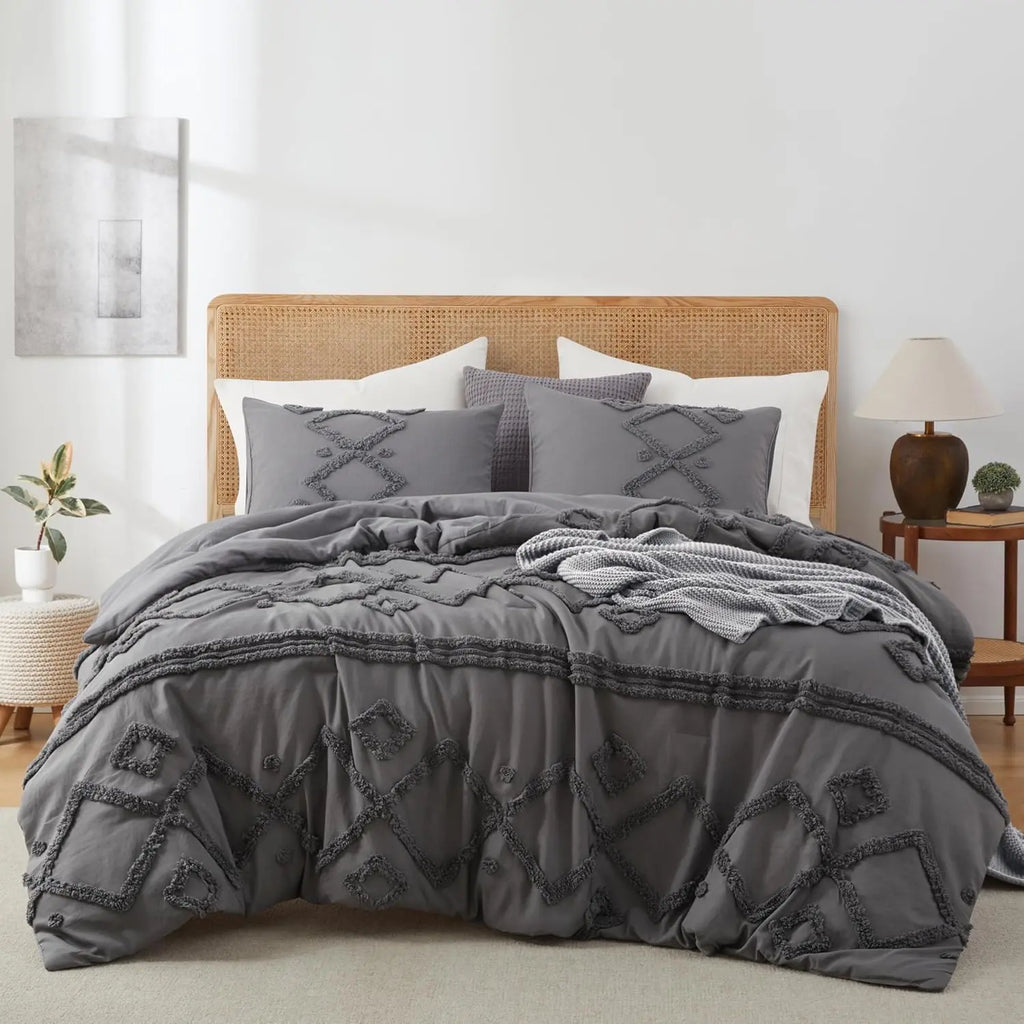 Oli Anderson Tufted Boho Fluffy Comforter Set - 3 Piece