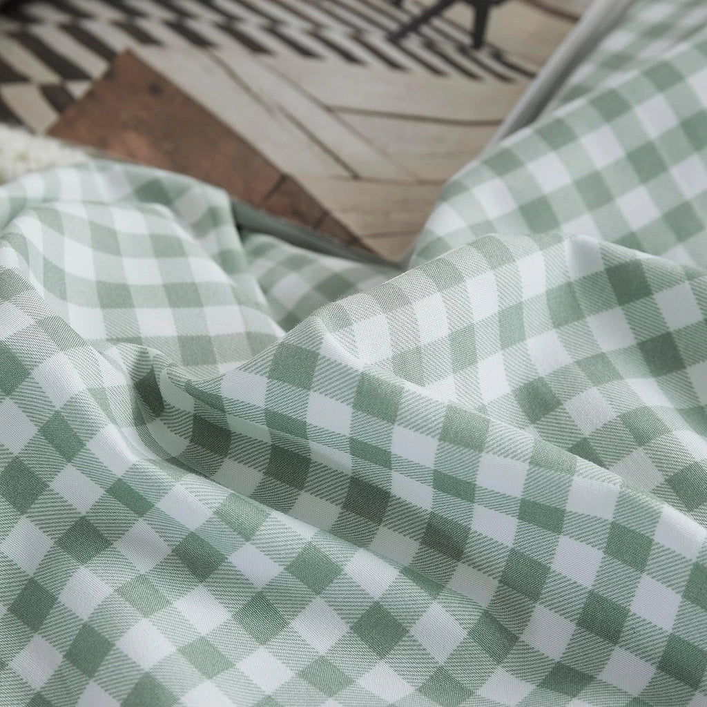 Oli Anderson Reversible Fluffy Checkered Comforter Set - 3 Piece