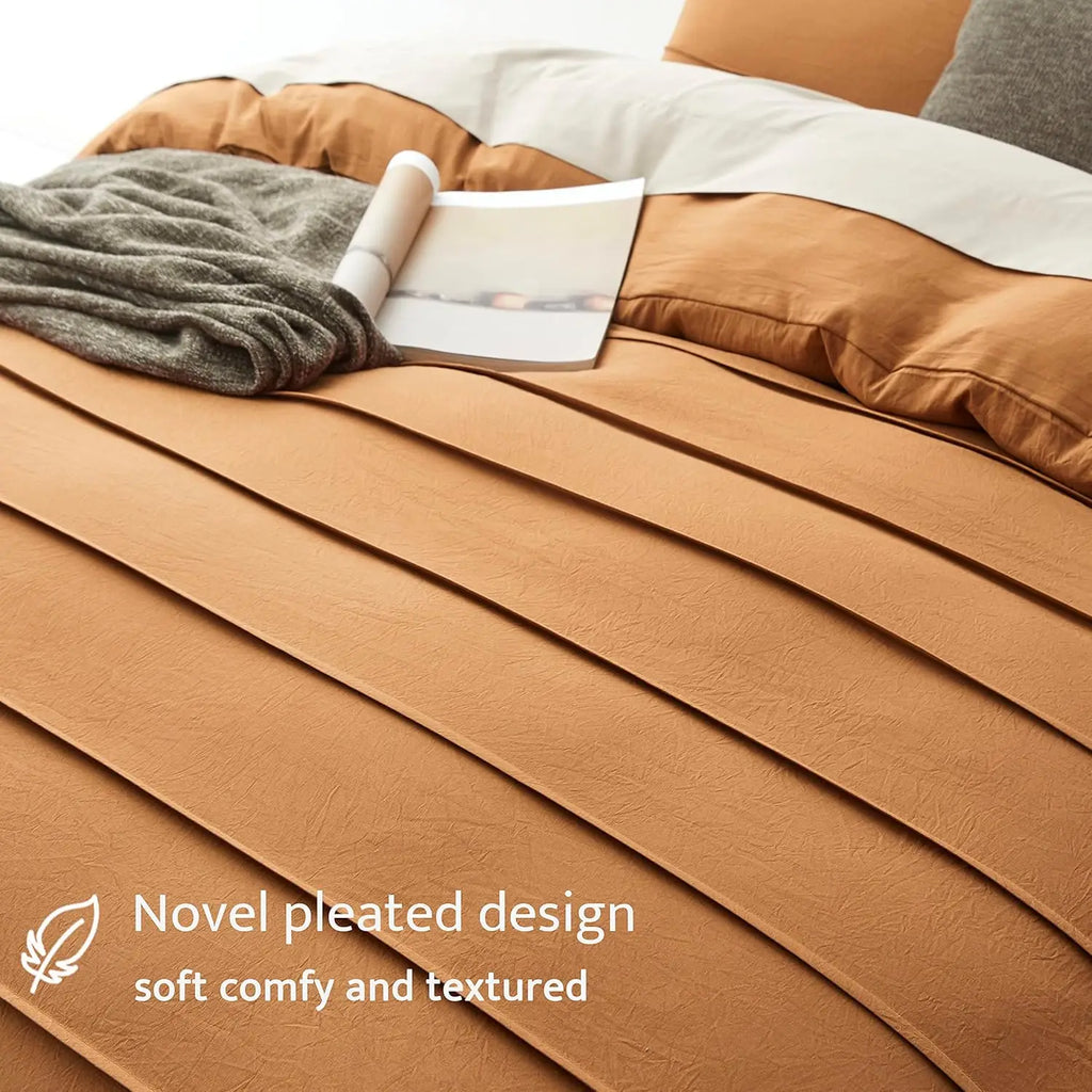 Oli Anderson Pleated Duvet Cover - 3 Piece Set