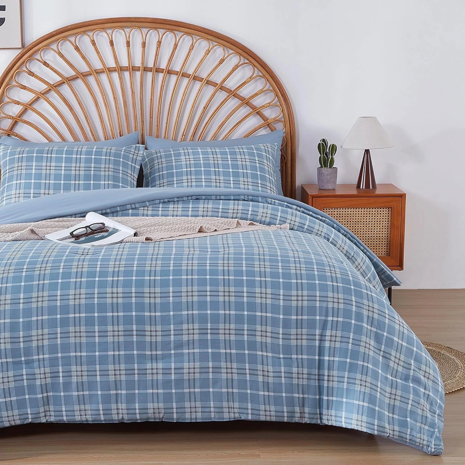 Oli Anderson Reversible Fluffy Checkered Comforter Set - 3 Piece
