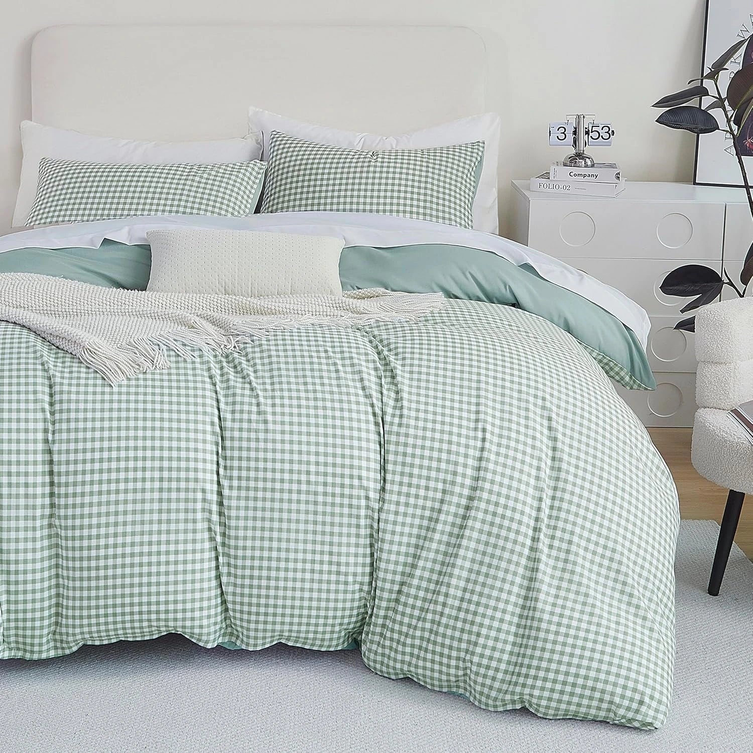 Oli Anderson Reversible Fluffy Checkered Comforter Set - 3 Piece