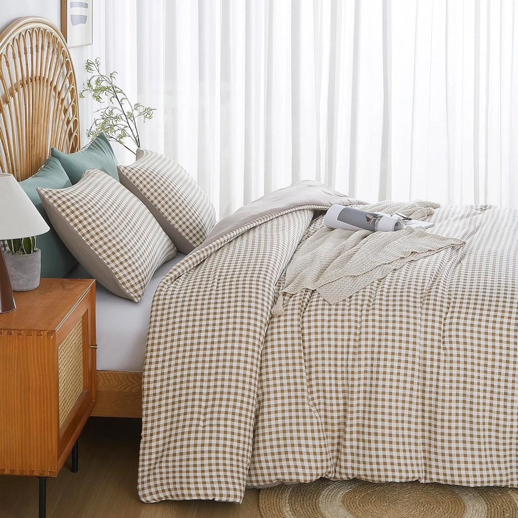 Oli Anderson Reversible Fluffy Checkered Comforter Set - 3 Piece