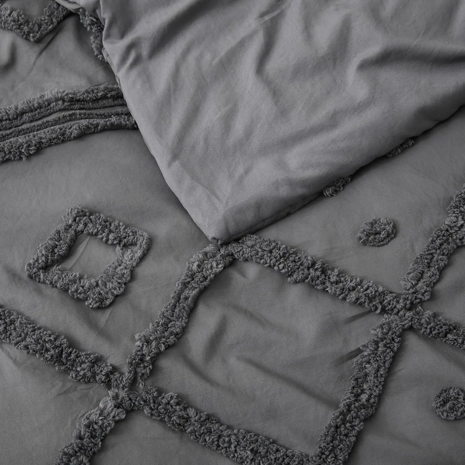 Oli Anderson Tufted Boho Fluffy Comforter Set - 3 Piece