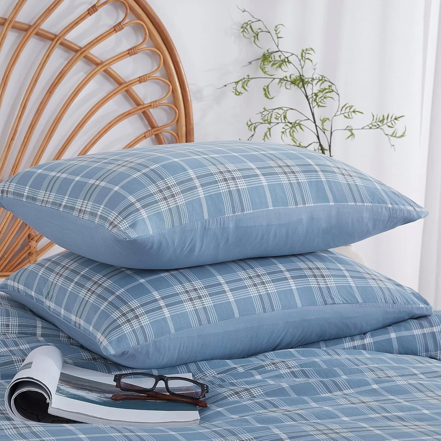 Oli Anderson Reversible Fluffy Checkered Comforter Set - 3 Piece