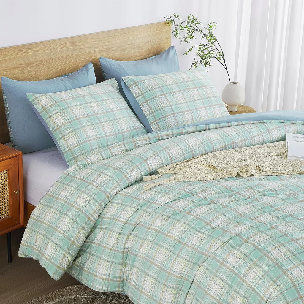 Oli Anderson Reversible Fluffy Checkered Comforter Set - 3 Piece
